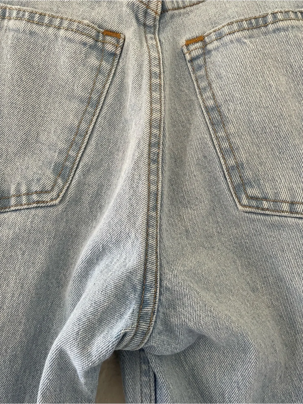 Abercrombie & Fitch 90’s ultra high rise straight 27s